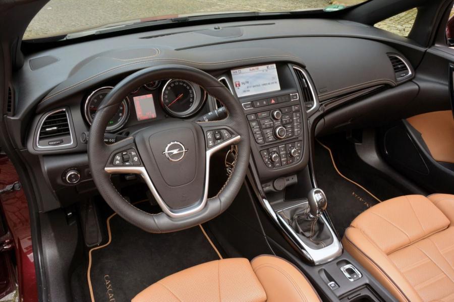  Opel Cascada 2013 года  (фото 17 из 51)